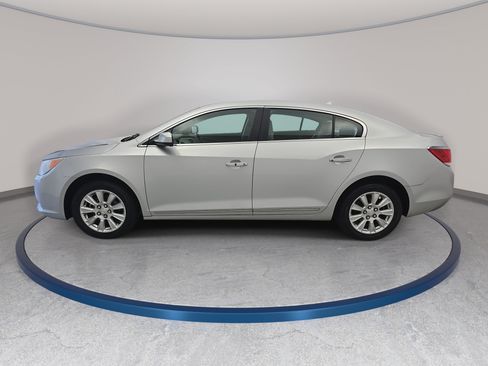 Used 2013 Buick LaCrosse FWD image 8