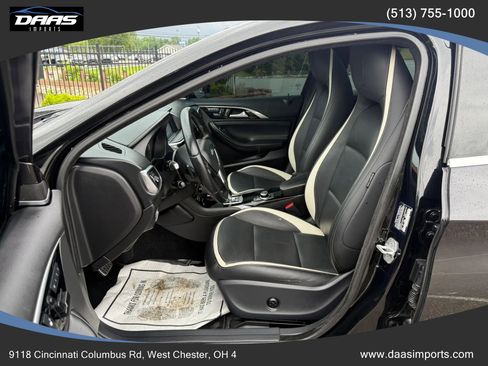 Used 2017 INFINITI QX30 Sport w/ Sport Leather Package FWD image 9