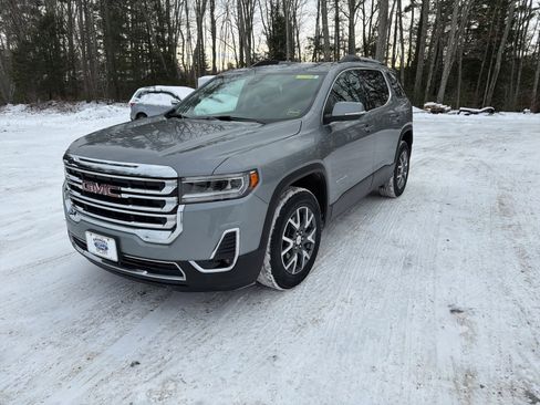 Used 2023 GMC Acadia SLT image 3