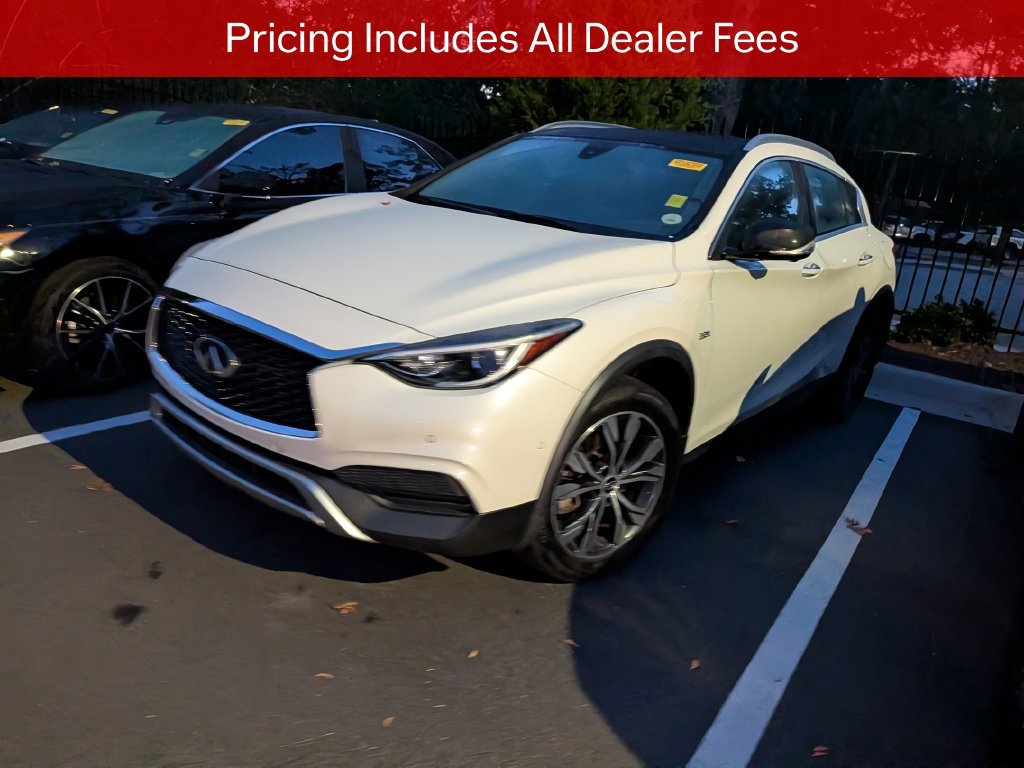 Used 2019 INFINITI QX30 AWD w/ Navigation Package image 3