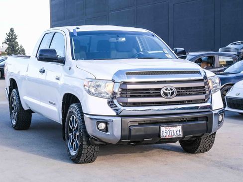 Used 2015 Toyota Tundra SR5 w/ TRD Off Road Package RWD image 3