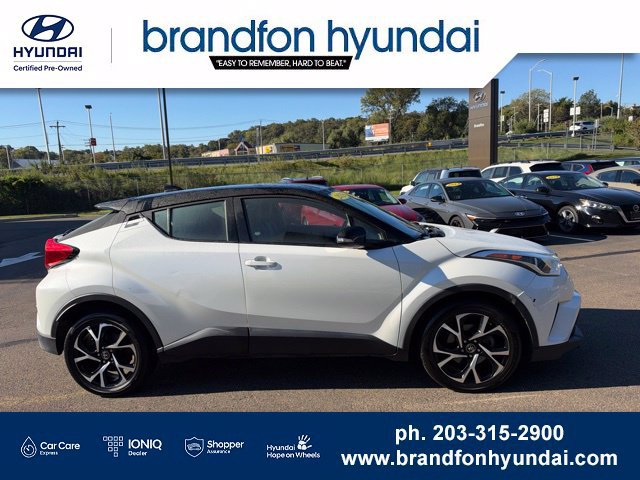 Used 2019 Toyota C-HR XLE FWD image 7