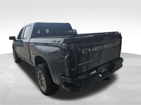 Used 2022 Chevrolet Silverado 1500 LT w/ Protection Package image 6