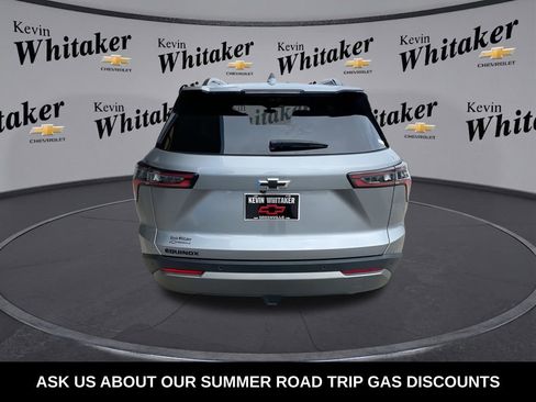 Used 2025 Chevrolet Equinox LT w/ Safety and Technology Package FWD image 8