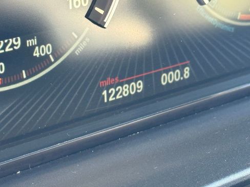 Used 2015 BMW 528i Sedan image 3