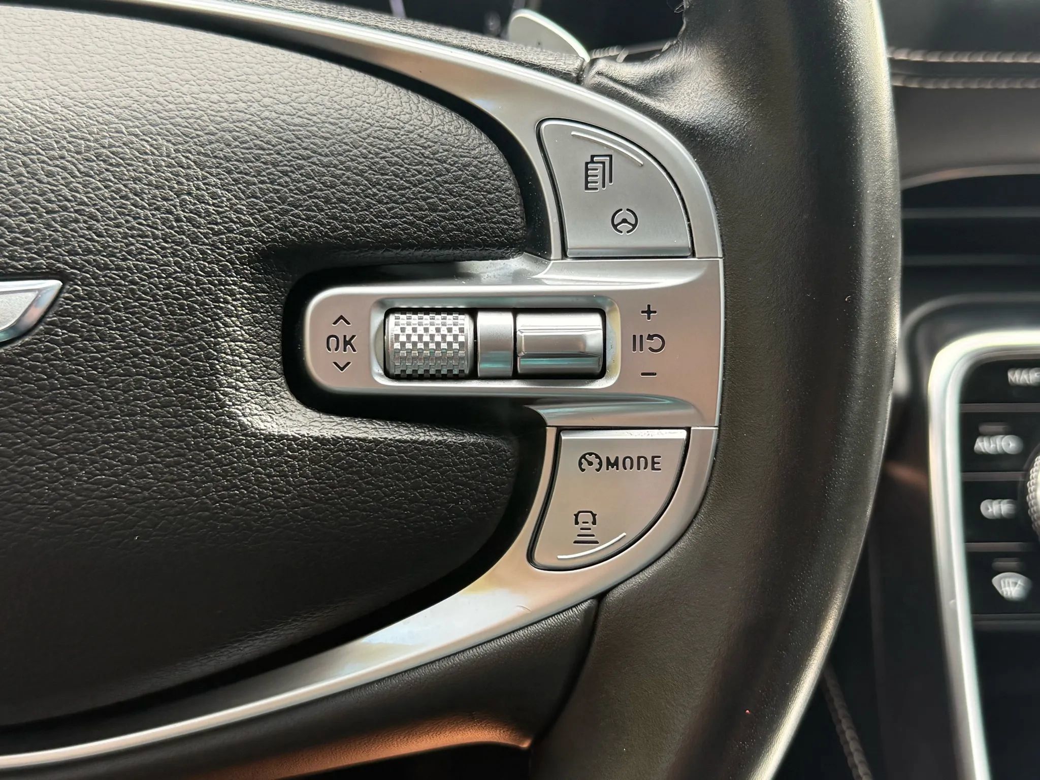 Used 2021 Genesis GV80 3.5T AWD/4WD image 13
