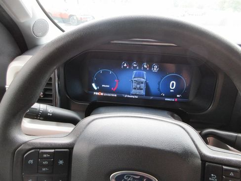 Used 2023 Ford F250 XLT w/ XLT Premium Package AWD/4WD image 33