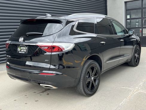 Used 2024 Buick Enclave Essence w/ Sport Touring Edition image 11