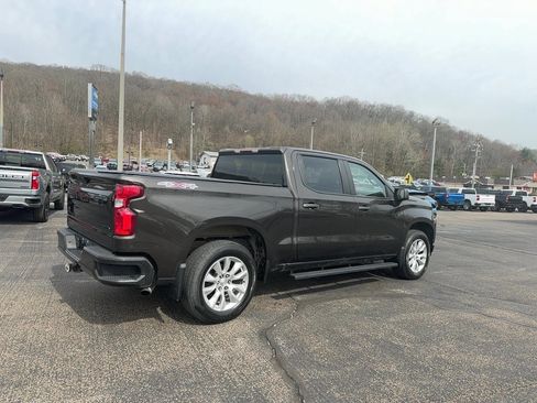 Used 2021 Chevrolet Silverado 1500 Custom w/ LPO, Dark Essentials Package image 5