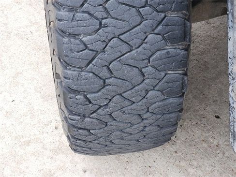 Used 2024 GMC Sierra 2500 Denali w/ Denali Reserve Package image 11