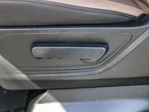 Used 2021 RAM 1500 Big Horn RWD image 20