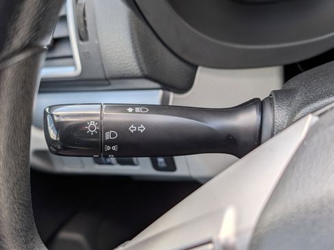 Used 2016 Subaru Forester 2.5i w/ Alloy Wheel Package image 29