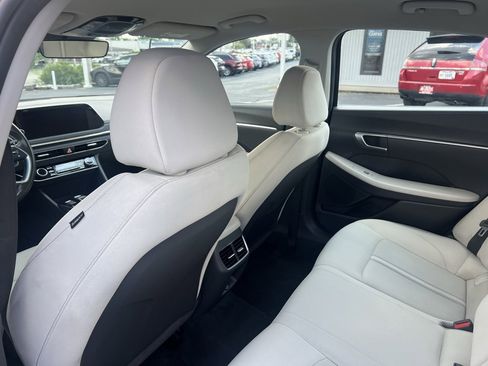 Used 2023 Hyundai Sonata SEL image 14
