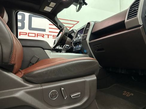 Used 2018 Ford F150 King Ranch w/ Equipment Group 601A Luxury AWD/4WD image 57