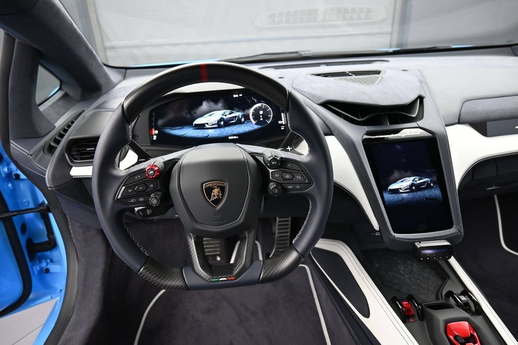 Used 2026 Lamborghini Temerario AWD/4WD image 16