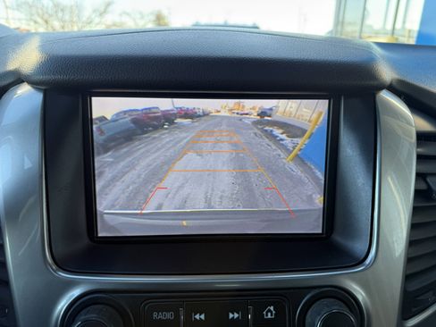 Used 2015 Chevrolet Suburban LTZ image 23