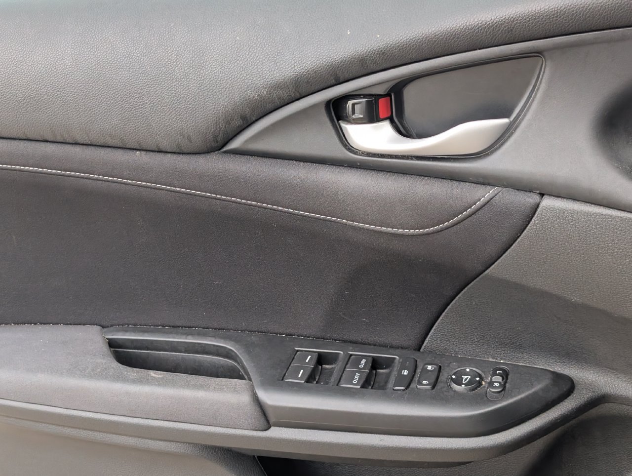Used 2022 Honda Insight EX image 13