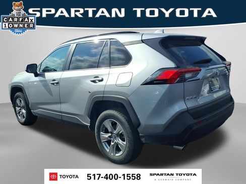 Used 2024 Toyota RAV4 XLE FWD image 9