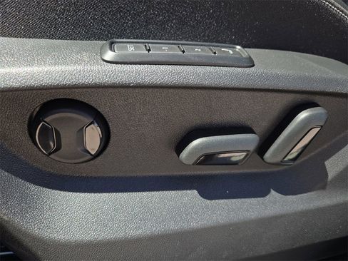 New 2025 Volkswagen Atlas SEL Premium R-Line image 19