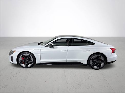 Used 2022 Audi RS e-tron GT AWD/4WD image 9