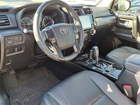 Used 2021 Toyota 4Runner Venture image 7
