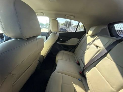 Used 2019 Buick Encore Essence FWD image 9