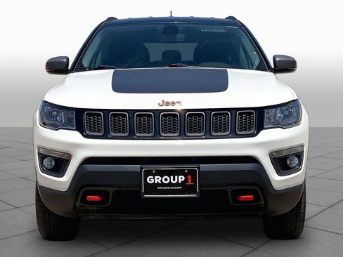 Used 2019 Jeep Compass Trailhawk AWD/4WD image 3