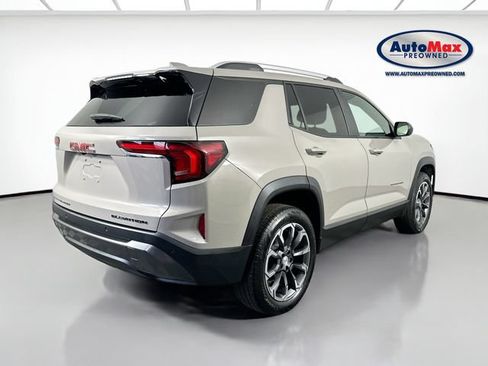 Used 2025 GMC Terrain Elevation w/ Elevation Premium Package AWD/4WD image 2