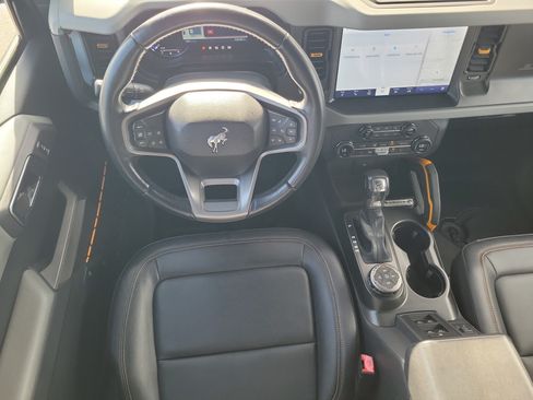 Used 2023 Ford Bronco Badlands AWD/4WD image 16