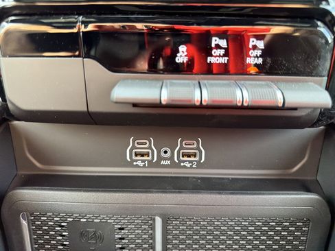 New 2026 RAM 1500 Laramie w/ Night Edition image 29