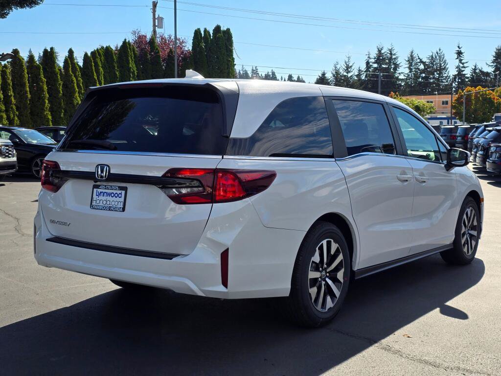 New 2027 Honda Odyssey EX-L image 5