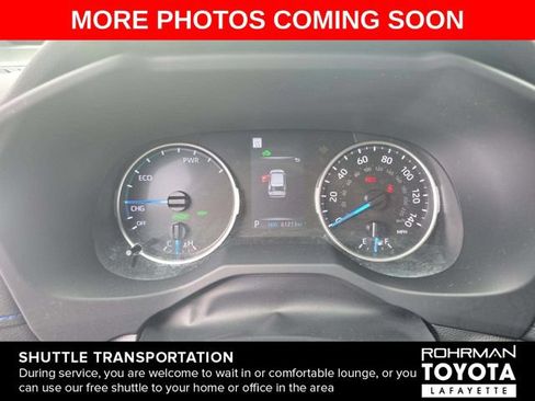 Used 2022 Toyota RAV4 SE w/ SE Grade Weather Package AWD/4WD image 6