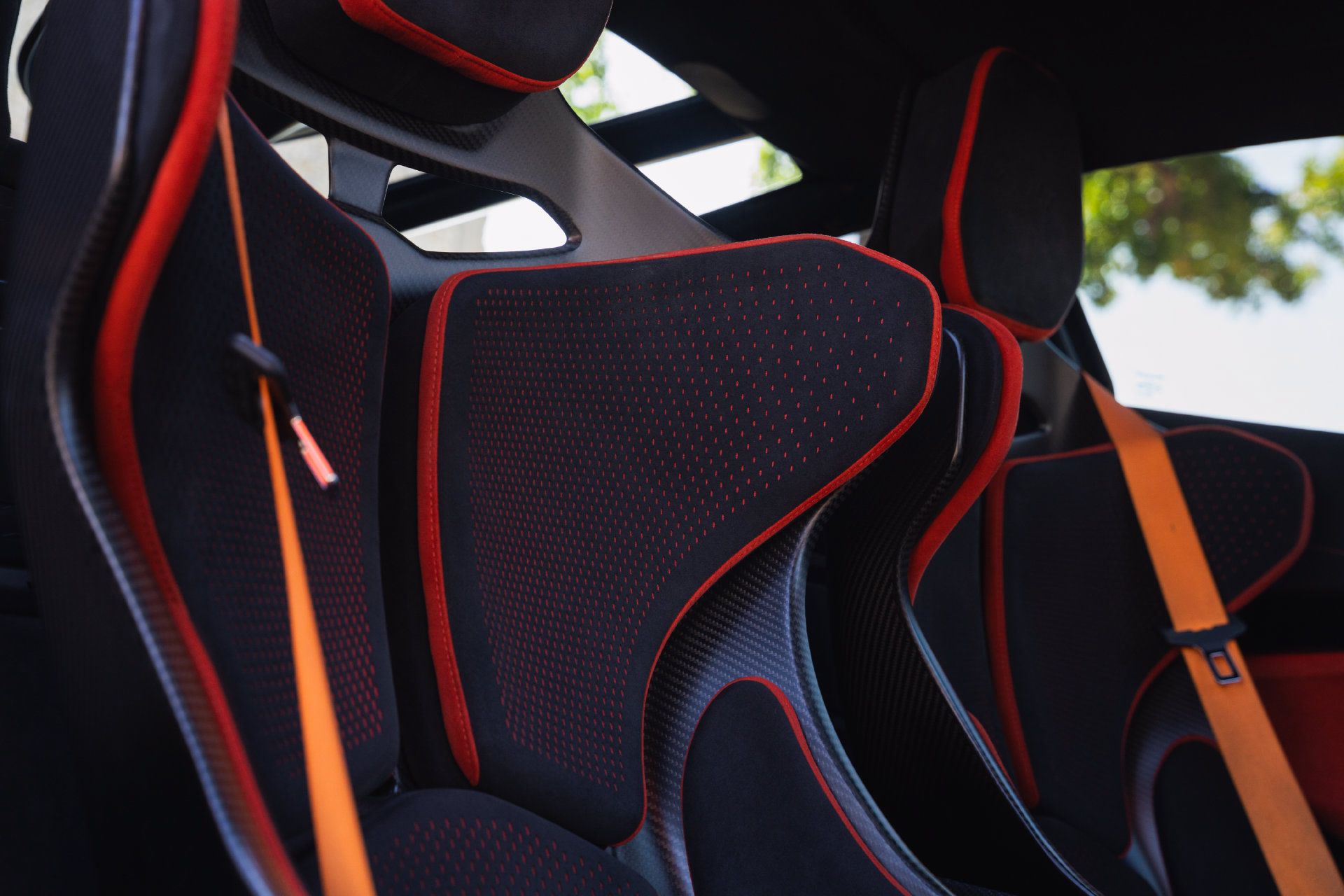 Used 2021 McLaren 765LT RWD image 89