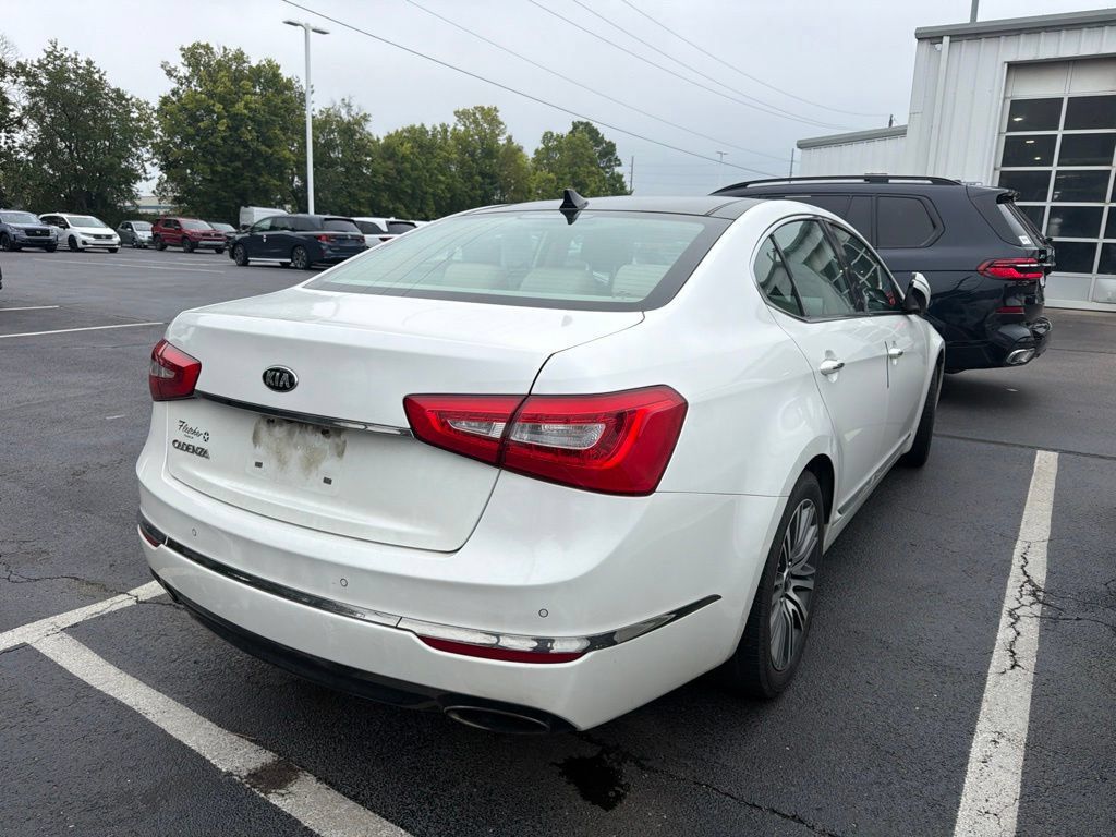 Used 2015 Kia Cadenza Premium FWD image 3