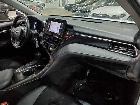 Used 2024 Toyota Camry SE FWD image 14