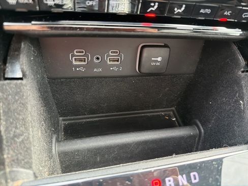 Used 2021 Jeep Grand Cherokee L Limited image 36