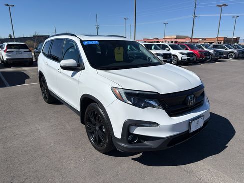 Certified 2022 Honda Pilot Special Edition image 1