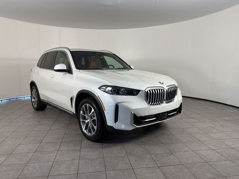 New 2026 BMW X5 sDrive40i w/ Climate Comfort Package RWD image 7