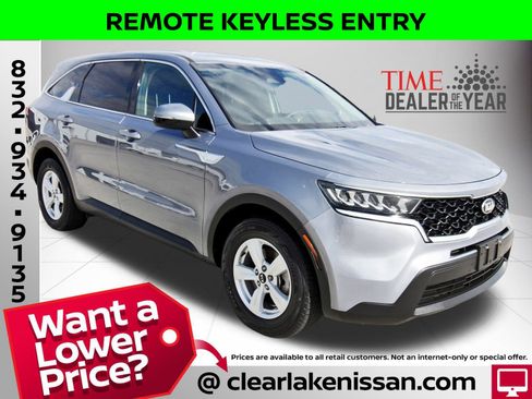 Used 2021 Kia Sorento LX image 9