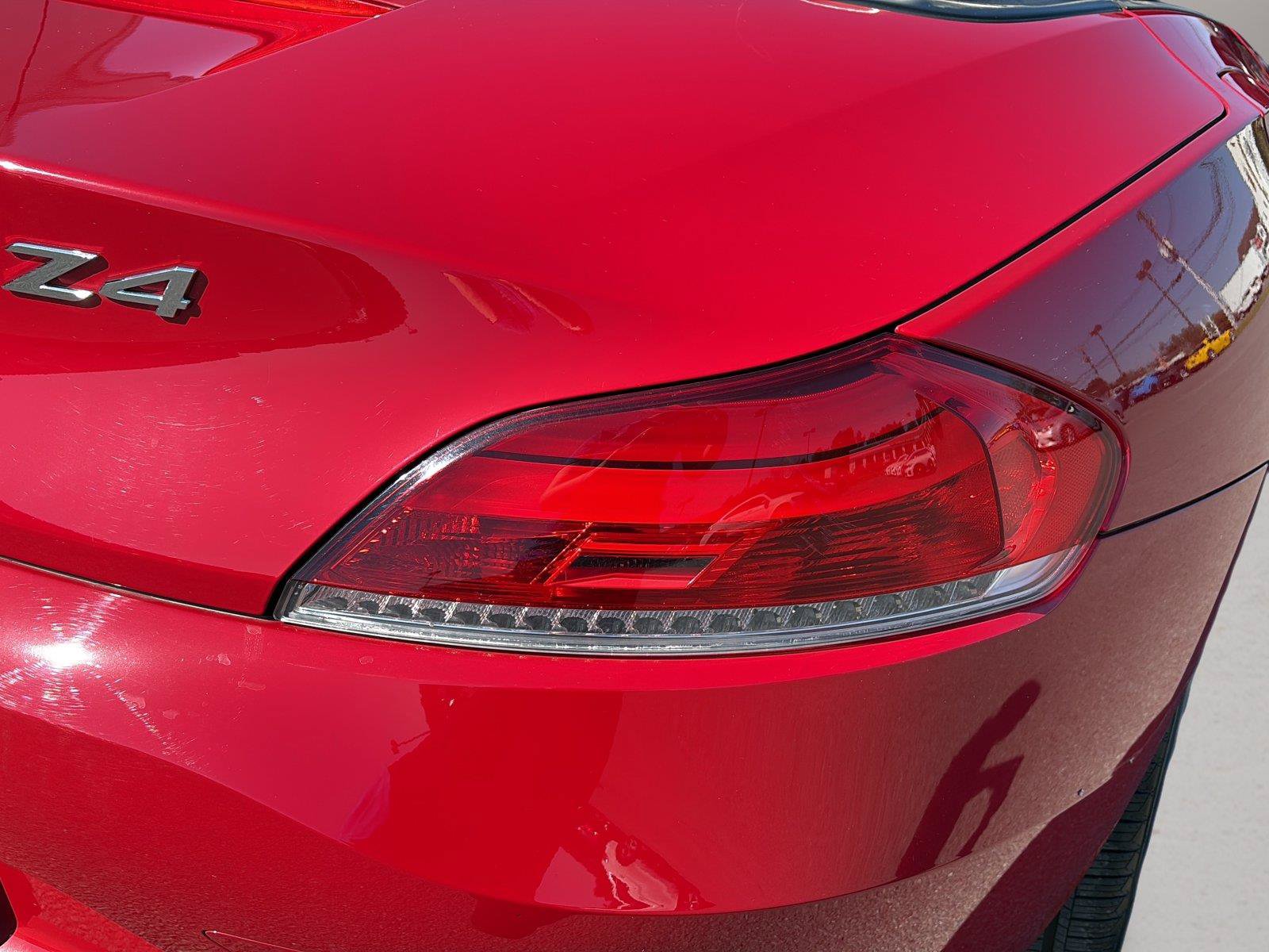 Used 2012 BMW Z4 sDrive28i RWD image 40