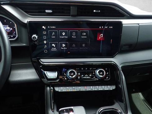 Used 2024 GMC Sierra 1500 AT4X AWD/4WD image 10