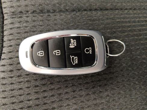 Used 2023 Hyundai Santa Fe SEL FWD image 32