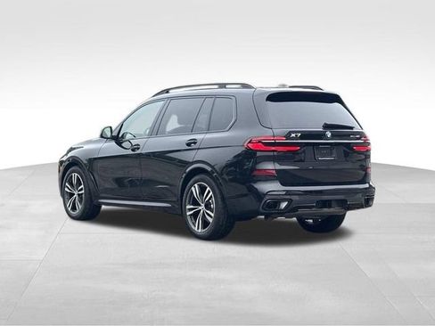 Used 2026 BMW X7 xDrive40i w/ M Sport Package AWD/4WD image 5