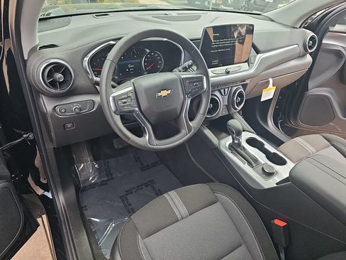 New 2026 Chevrolet Blazer LT w/ Midnight/Sport Edition FWD image 15