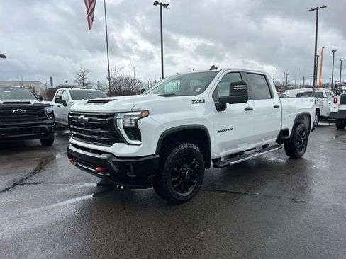 New 2026 Chevrolet Silverado 2500 LT w/ Trail Boss Package AWD/4WD image 7