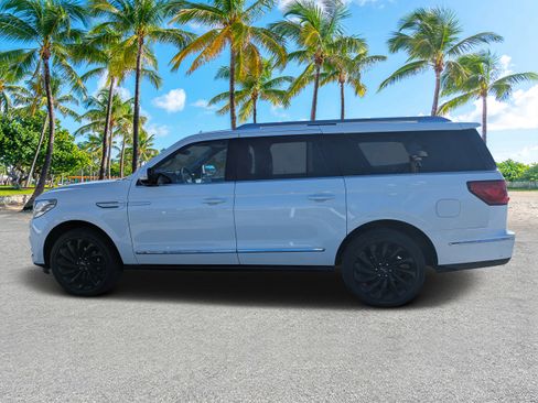 Used 2021 Lincoln Navigator L Reserve image 6