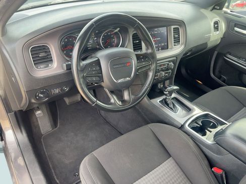 Used 2023 Dodge Charger GT image 4