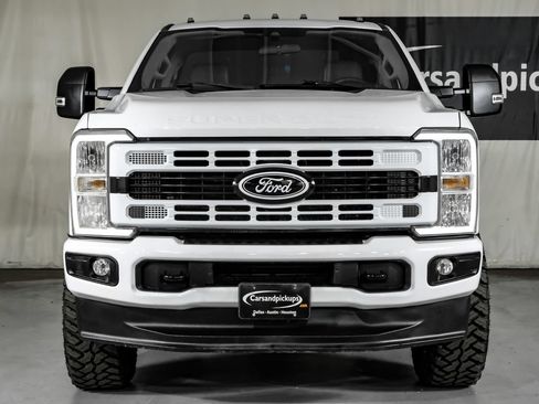 Used 2024 Ford F350 XL AWD/4WD image 3