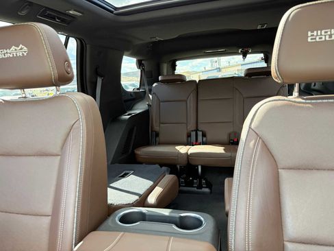 Used 2021 Chevrolet Tahoe High Country AWD/4WD image 33