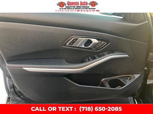 Used 2021 BMW 330i xDrive Sedan w/ Convenience Package image 24